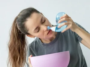 شستشوی بینی بعد از جراحی چگونه است؟