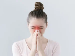 ضربه به بینی عمل شده
